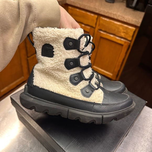 Sorel Explorer II Joan Cozy Boots - Picture 3 of 6
